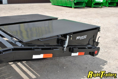 New 2023 8.5x35 PJ Gooseneck Equipment Trailer LS352