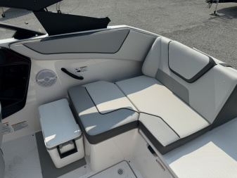 New 2024 Yamaha Boats AR 220 Jet Boat