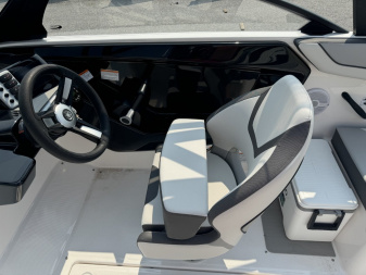 New 2024 Yamaha Boats AR 220 Jet Boat