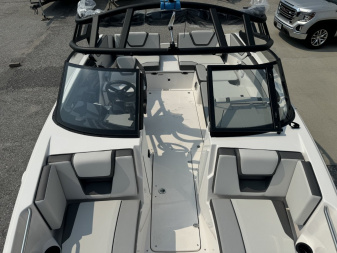New 2024 Yamaha Boats AR 220 Jet Boat