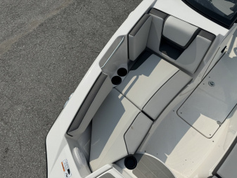 New 2024 Yamaha Boats AR 220 Jet Boat