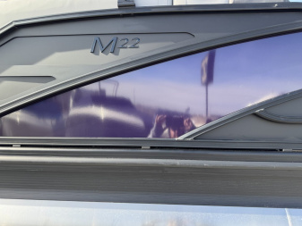 New 2025 Bennington M Series 22 Fastback Pontoon Boat
