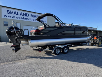 New 2025 Bennington 24 M Series Swingback Tri-Toon