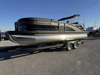 New 2025 Bennington 24 M Series Swingback Tri-Toon