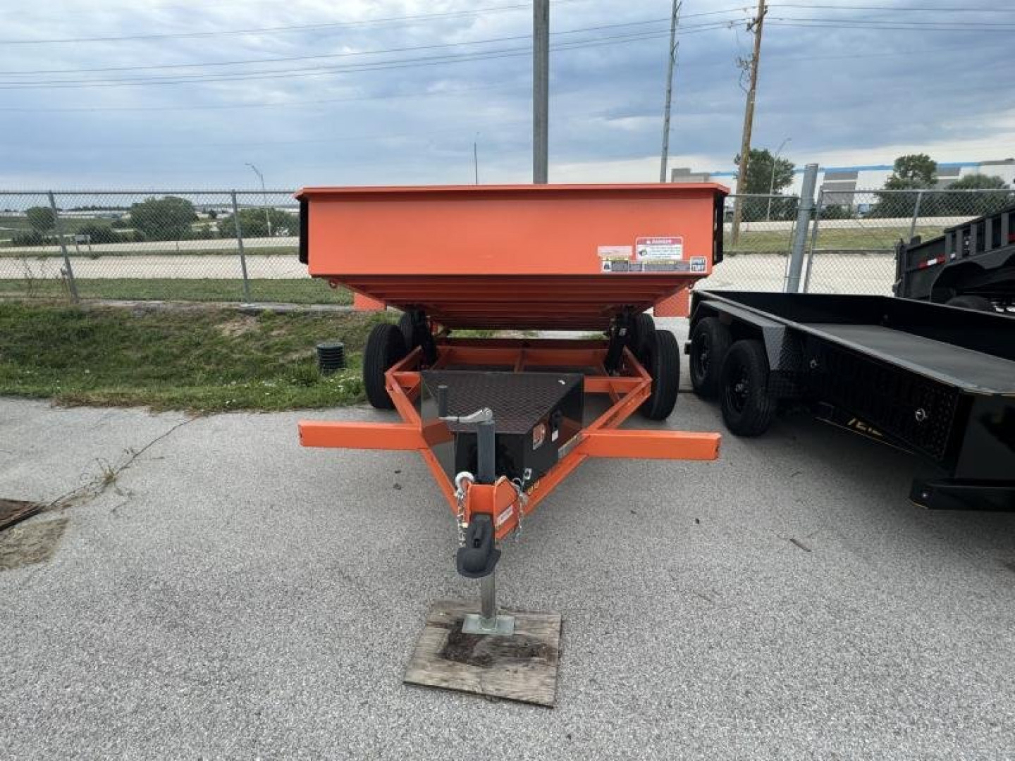 New 2023 Doolittle Trailer Mfg Micro  Dump Trailer 72x12