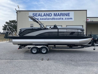 New 2025 Bennington 24 MFB Tritoon