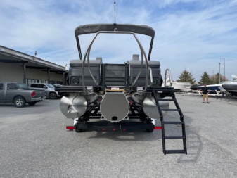 New 2025 Bennington 24 MFB Tritoon