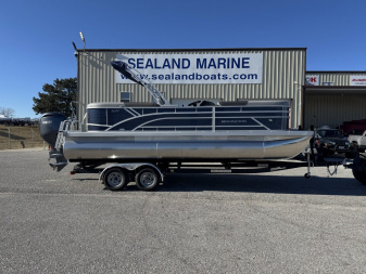 New 2025 Bennington 22 SSR Tritoon