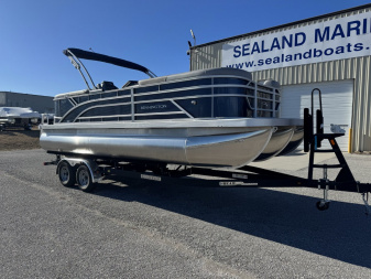 New 2025 Bennington 22 SSR Tritoon
