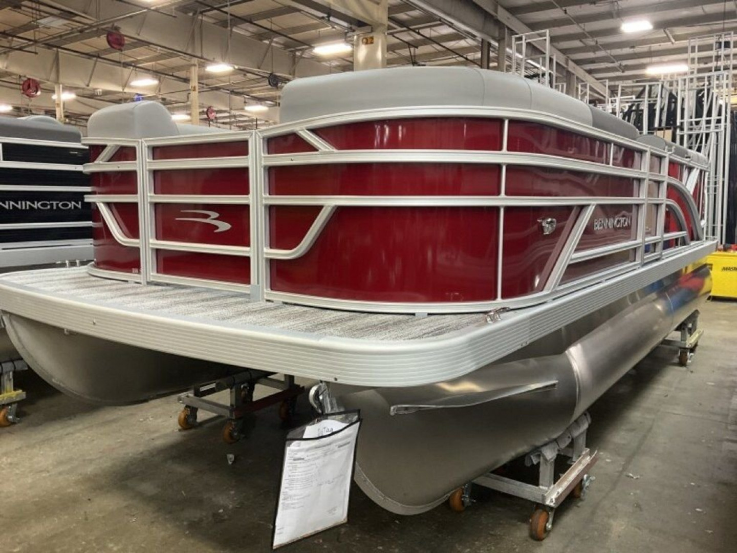 New 2025 Bennington 188 SL