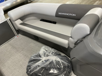 New 2025 Bennington 20 SVL