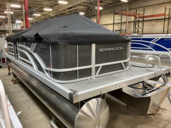 New 2025 Bennington 20 SVL