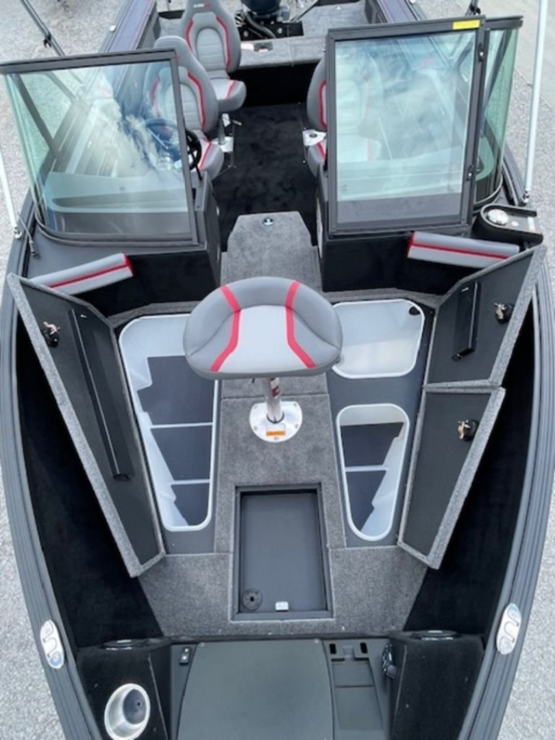 New 2025 Alumacraft Trophy 185X Sport