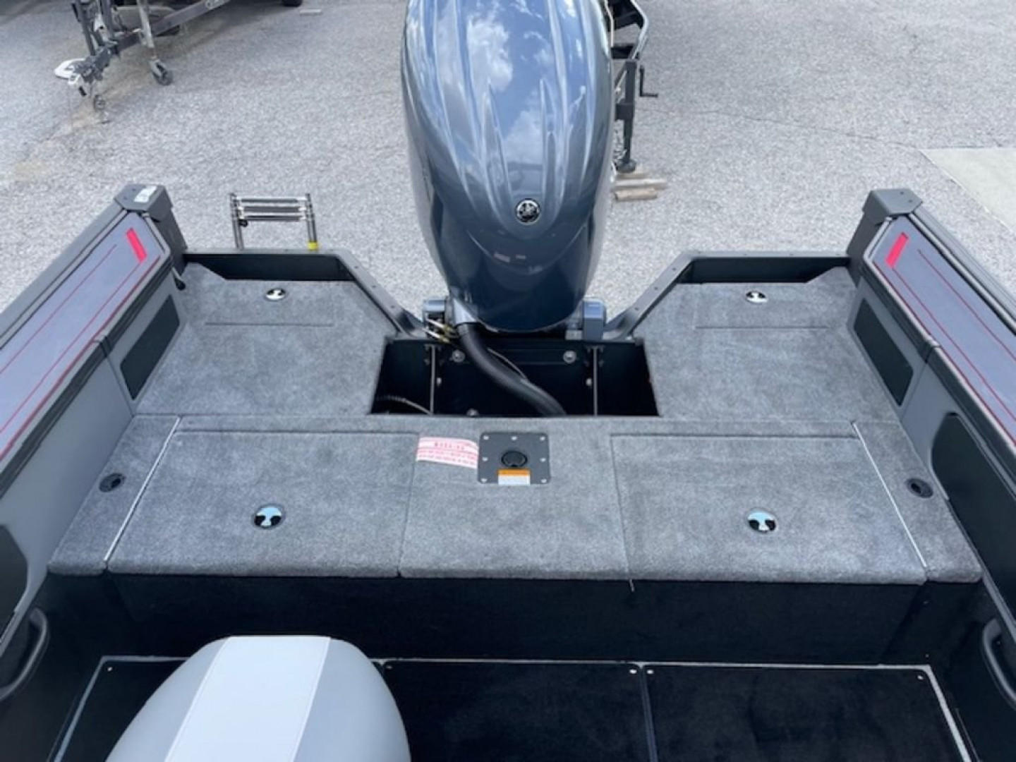 New 2025 Alumacraft Trophy 185X Sport