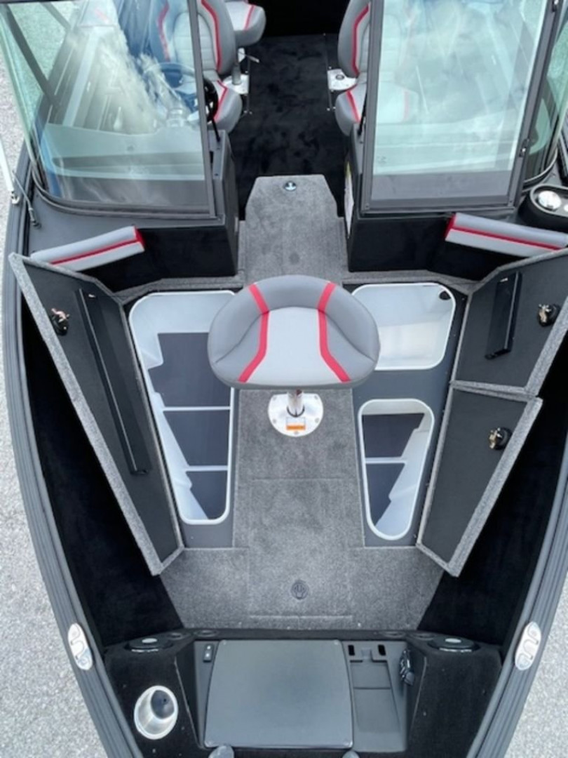 New 2025 Alumacraft Trophy 185X Sport