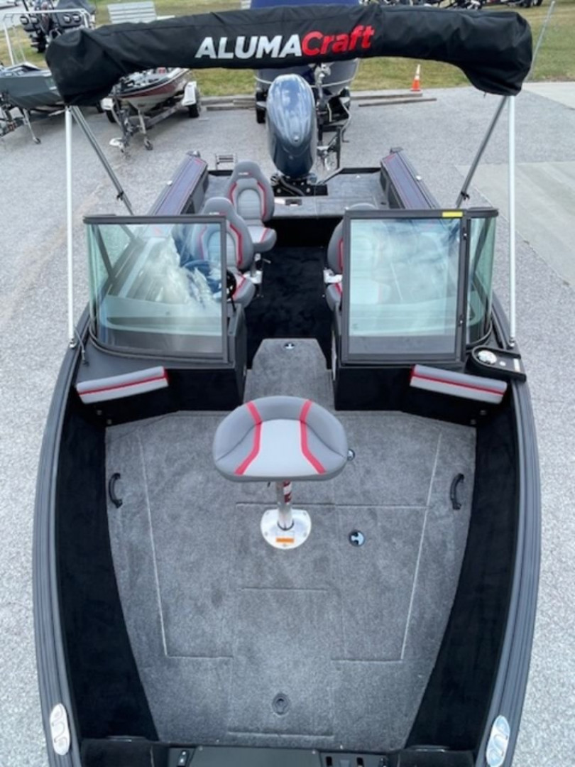 New 2025 Alumacraft Trophy 185X Sport