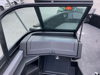 New 2025 Alumacraft Trophy 185X Sport