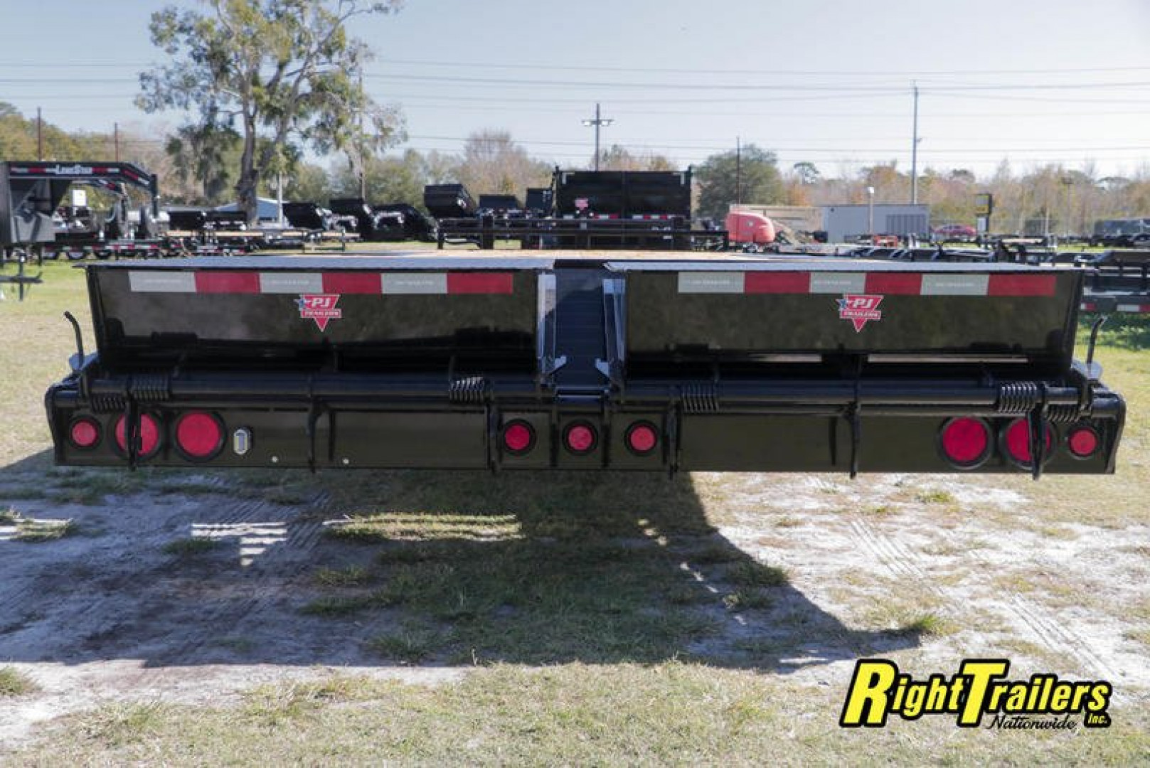 New PJ Trailers 8.5x28 Deckover Equipment Trailer