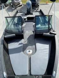 New 2025 Alumacraft Competitor 185X Sport