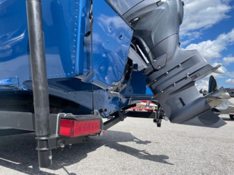 New 2025 Alumacraft Competitor 185X Sport