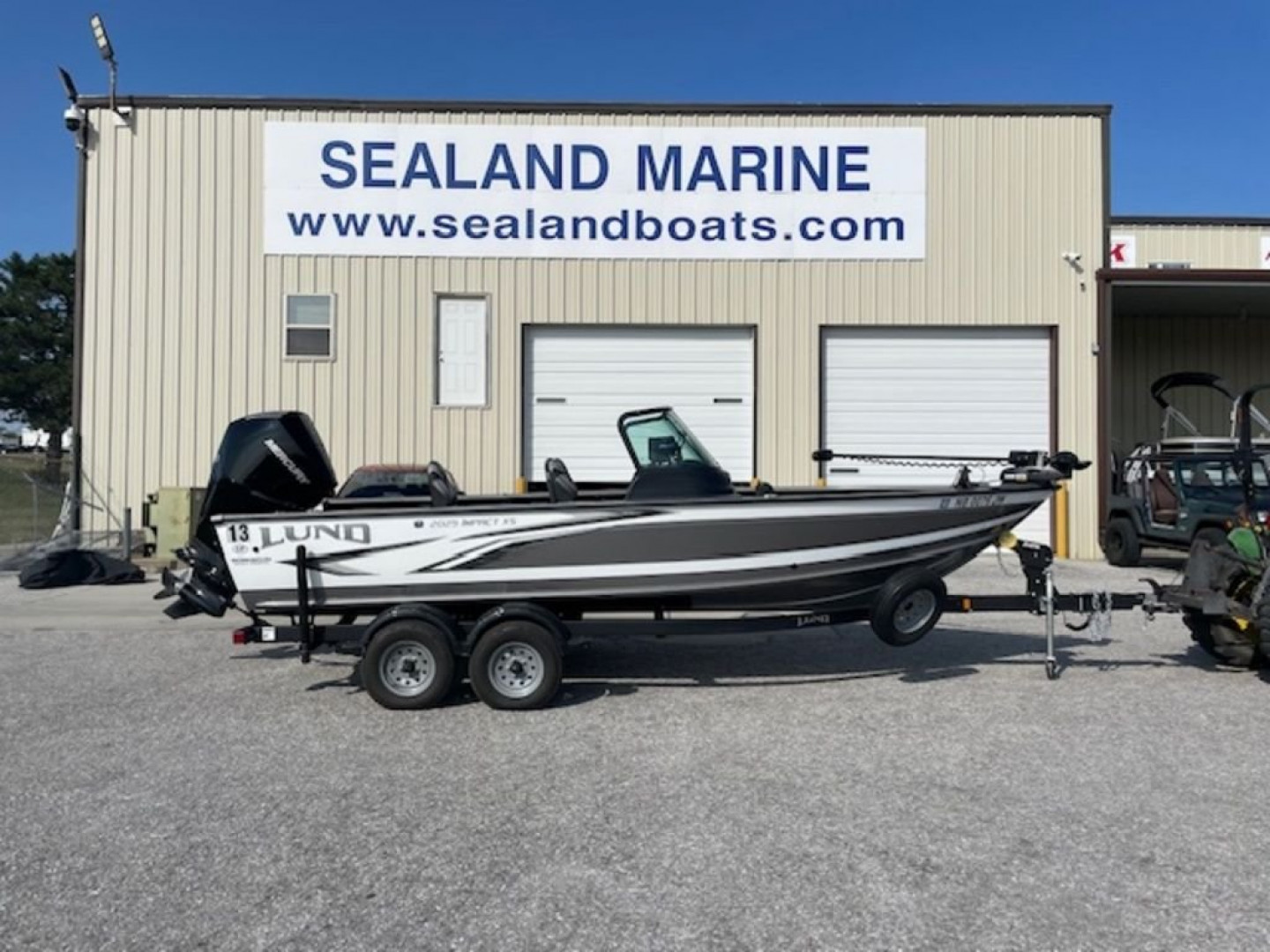 Used 2023 Lund 2025 Impact XS Sport