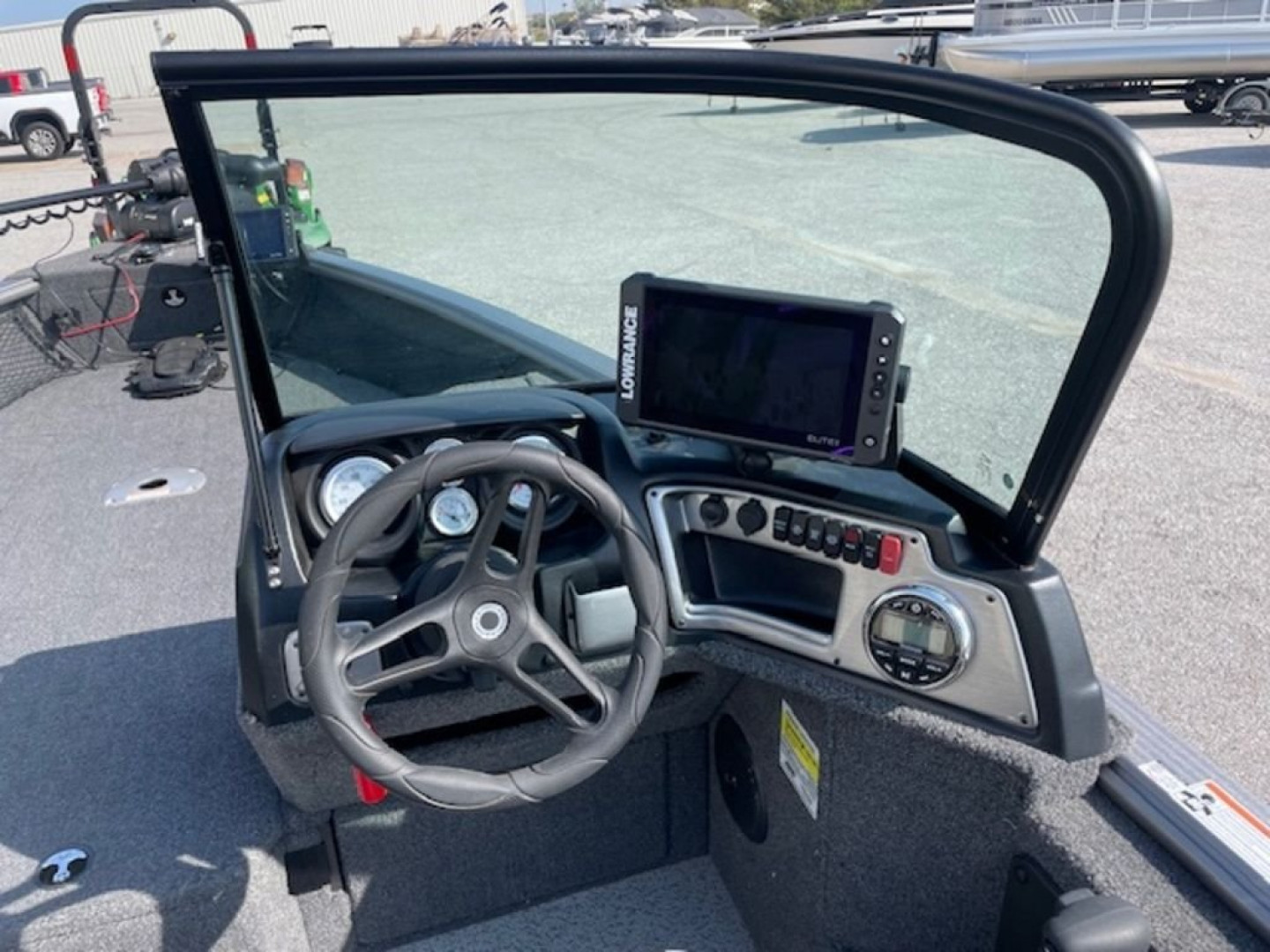 Used 2023 Lund 2025 Impact XS Sport