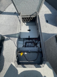 Used 2023 Lund 2025 Impact XS Sport