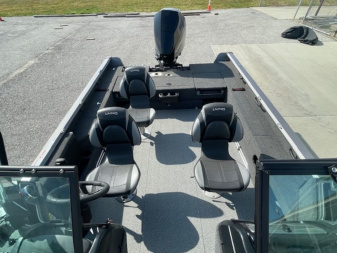 Used 2023 Lund 2025 Impact XS Sport