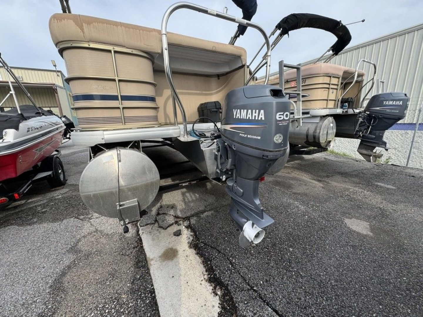 Used 2007 Sanpan 2500 RE 4 Gate