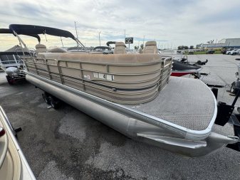 Used 2007 Sanpan 2500 RE 4 Gate