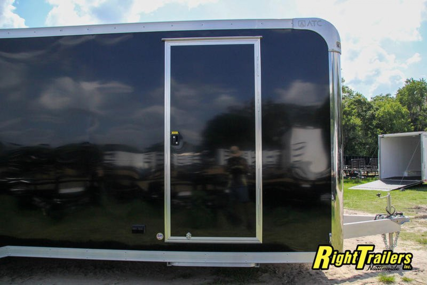New 8.5x28 ATC Race Trailer