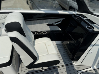 New 2024 Yamaha Boats 222SE