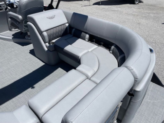 New 2024 Bennington 23 LFB