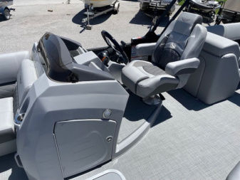 New 2024 Bennington 23 LFB