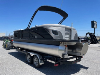 New 2024 Bennington 23 LFB