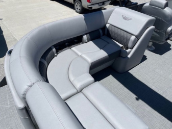 New 2024 Bennington 23 LFB