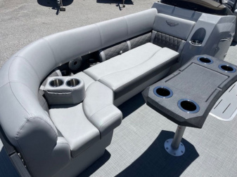 New 2024 Bennington 23 LFB