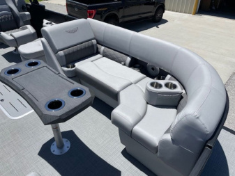 New 2024 Bennington 23 LFB