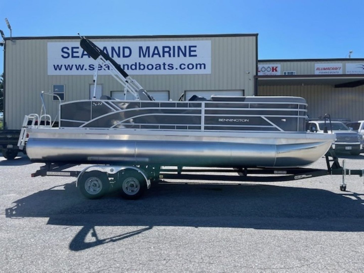 New 2024 Bennington 22 SVSB-SPS