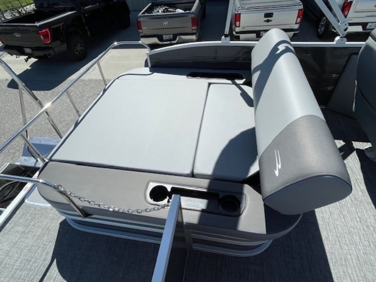 New 2024 Bennington 22 SVSB-SPS