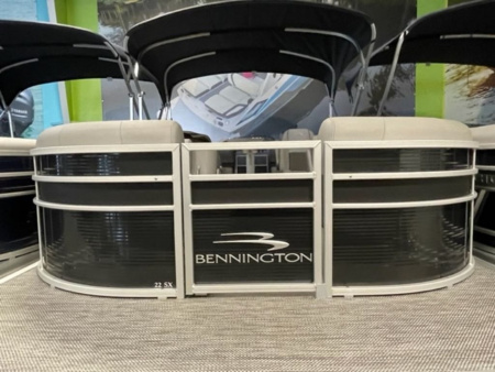 New 2024 Bennington 22 SXSR Tritoon