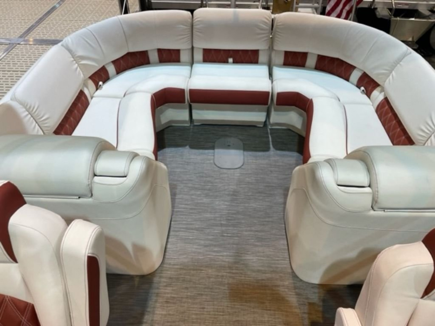 New 2023 Bennington 25 RFB