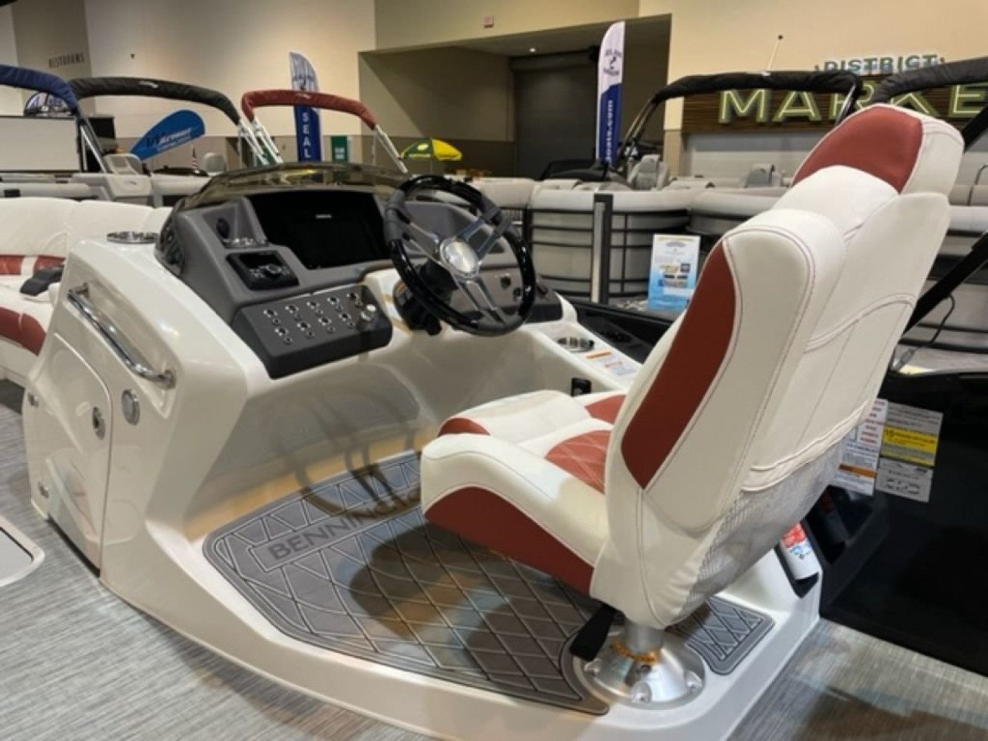 New 2023 Bennington 25 RFB