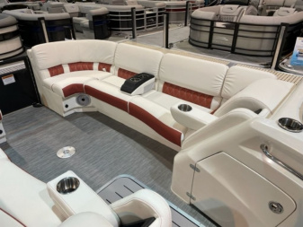 New 2023 Bennington 25 RFB