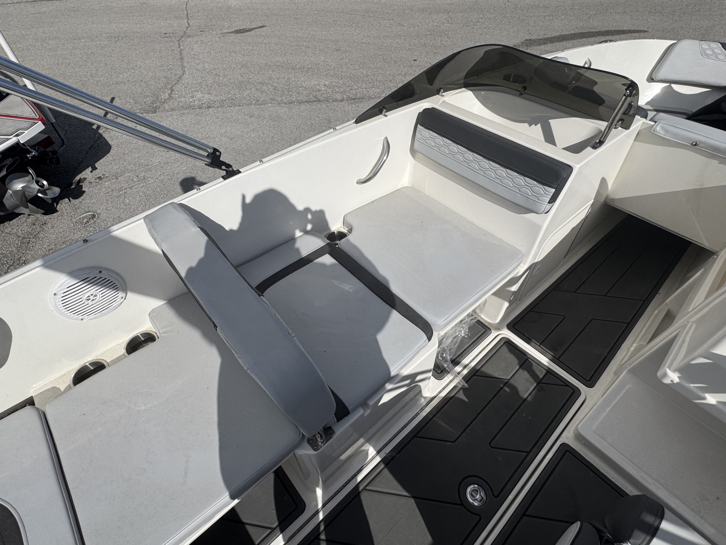 New 2024 Bayliner Boats E19