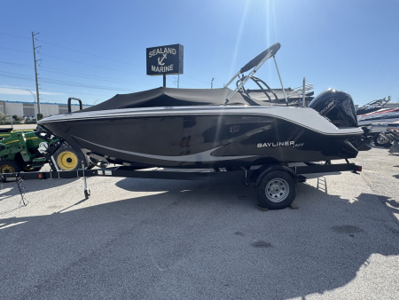 New 2024 Bayliner Boats E19