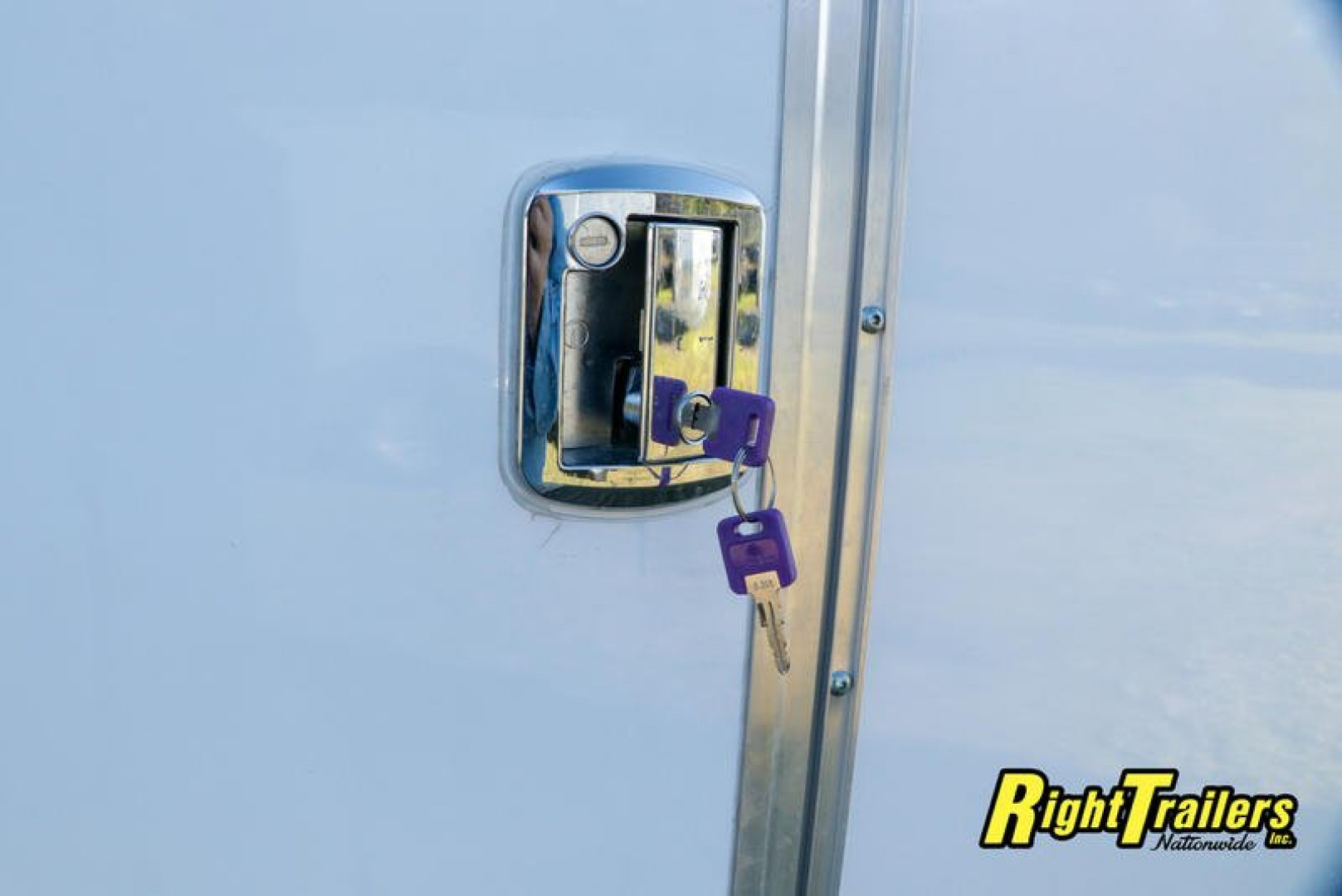 New 8.5x16 Continental Cargo Concession Trailer