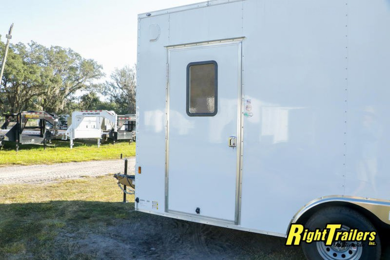 New 8.5x16 Continental Cargo Concession Trailer