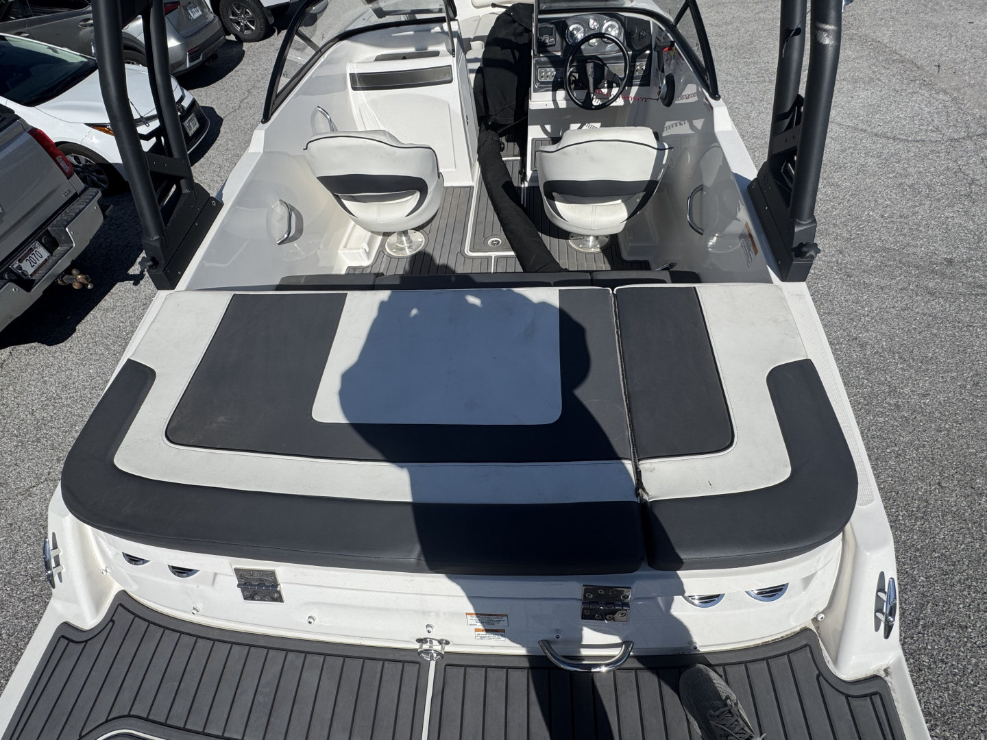 New 2024 Bayliner Boats VR4