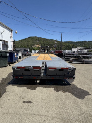 New 2025 DIAMOND C TRAILERS FMAX210 GOOSENECK EQUIPMENT TRAILER